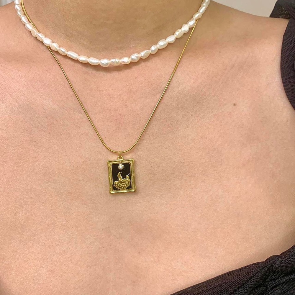 Black Enamel Necklace, Retro Necklace, Gold Chain Necklace, layered necklace